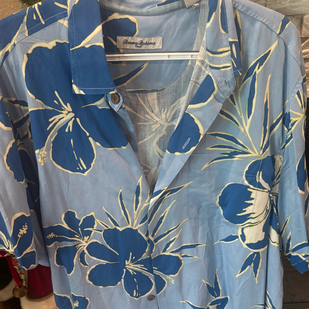Tommy Bahama Blue Floral Shirt